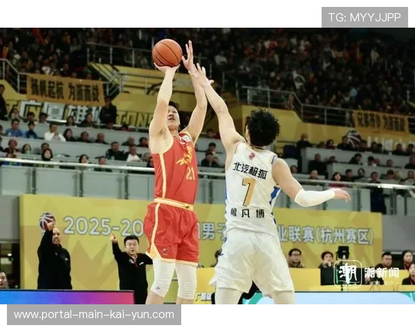 上海久事双杀广东东阳光 第一阶段积分追平浙江广厦登顶 上海久事双杀广东东阳光 第一阶段积分追平浙江广厦登顶